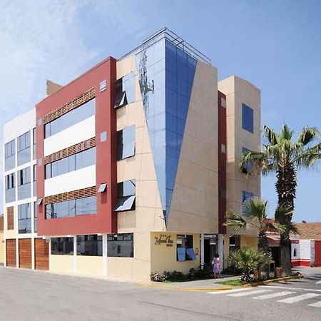 Hotel Mamatina 万查科 外观 照片