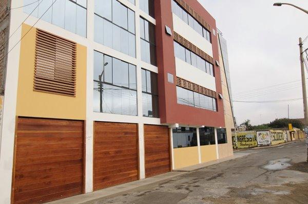 Hotel Mamatina 万查科 外观 照片